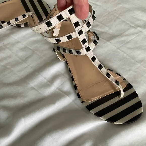 Tabita Sandals - Picture 2 of 6